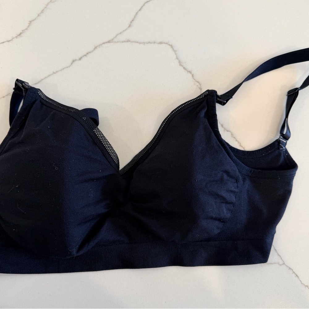 Thyme Everyday Seamless Wireless Nursing Bra - Black